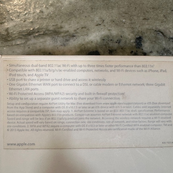 Apple AirPort Extreme 802.11ac A1521 (6th Generation) w/ Power Cord & Box Router - Picture 15 of 16